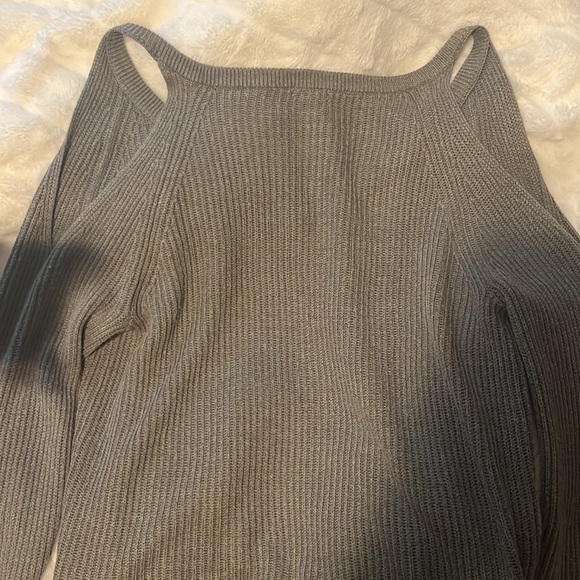 Garage Sweater - Picture 2 of 2